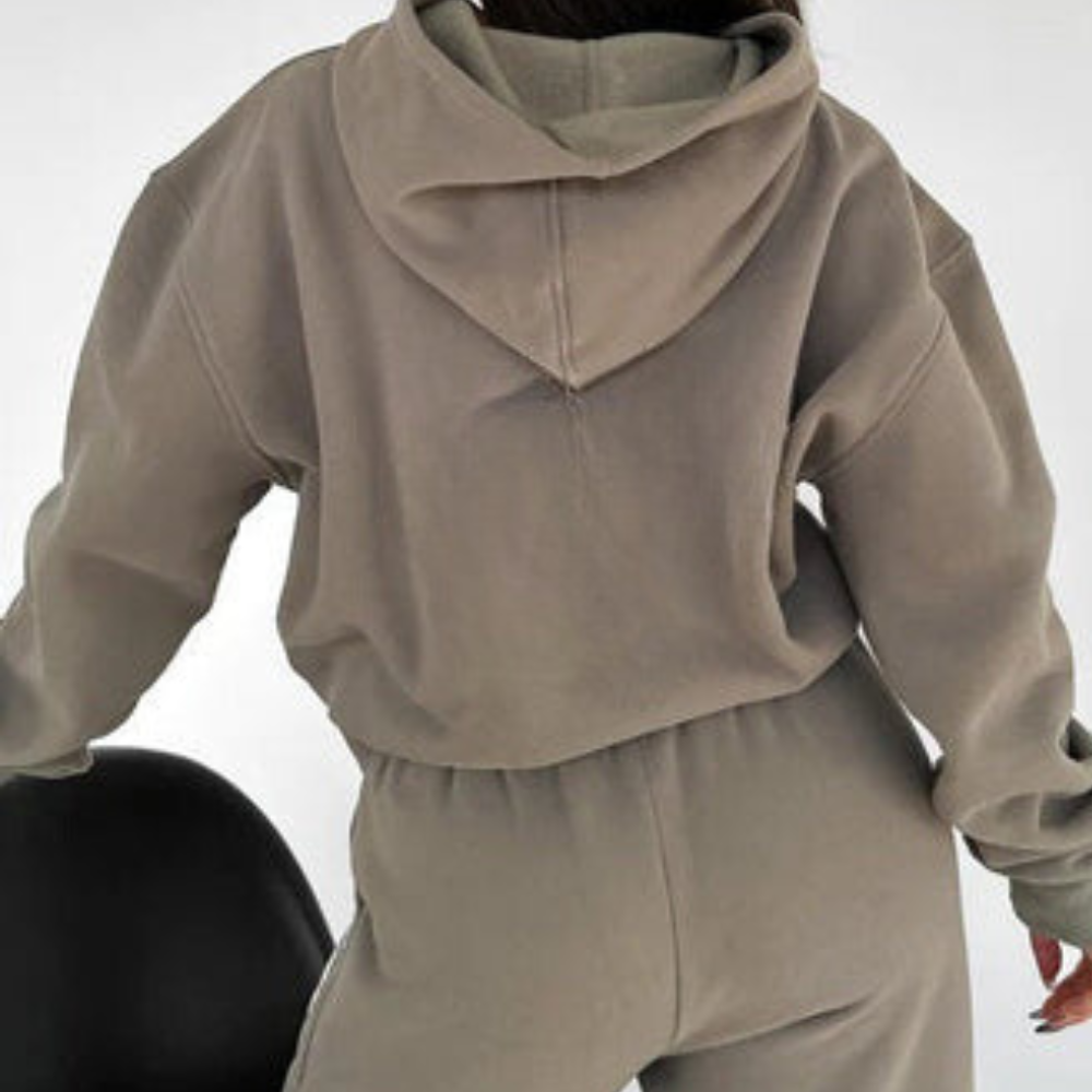 Stylový dámský teplákový set s kapucí