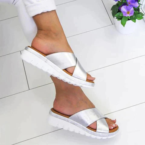CloudWalk™ štýlové ergonomické sandále
