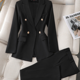 Univerzálny dámsky blazer a nohavice
