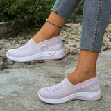Maëline | Lightweight Active Comfort for Everyday Use