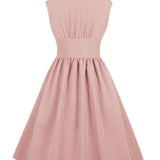 Rúcho Crayon z 60. rokov" can be rewritten as "Retro Crayon Outfit from the 1960s.