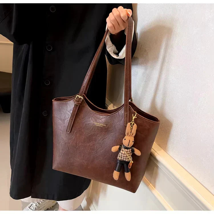 CLASSIC HANDBAG